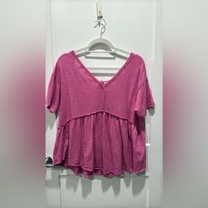 American Eagle - Flowy V-Neck Tee - Magenta - Size: S